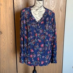 Women’s Express Long Sleeve Blouse